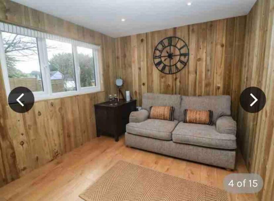 Hunting Gate Lodge Redruth Exterior photo