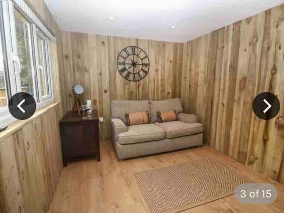 Hunting Gate Lodge Redruth Exterior photo